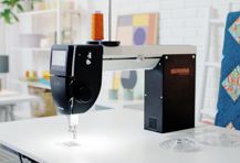 Q 16 Longarm Quilting Machine Plus Foldable Table