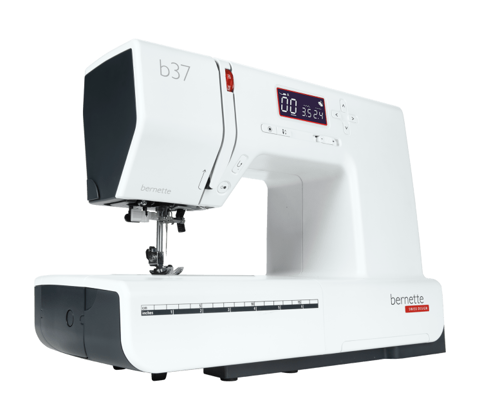 b37 Computerised Sewing Machine